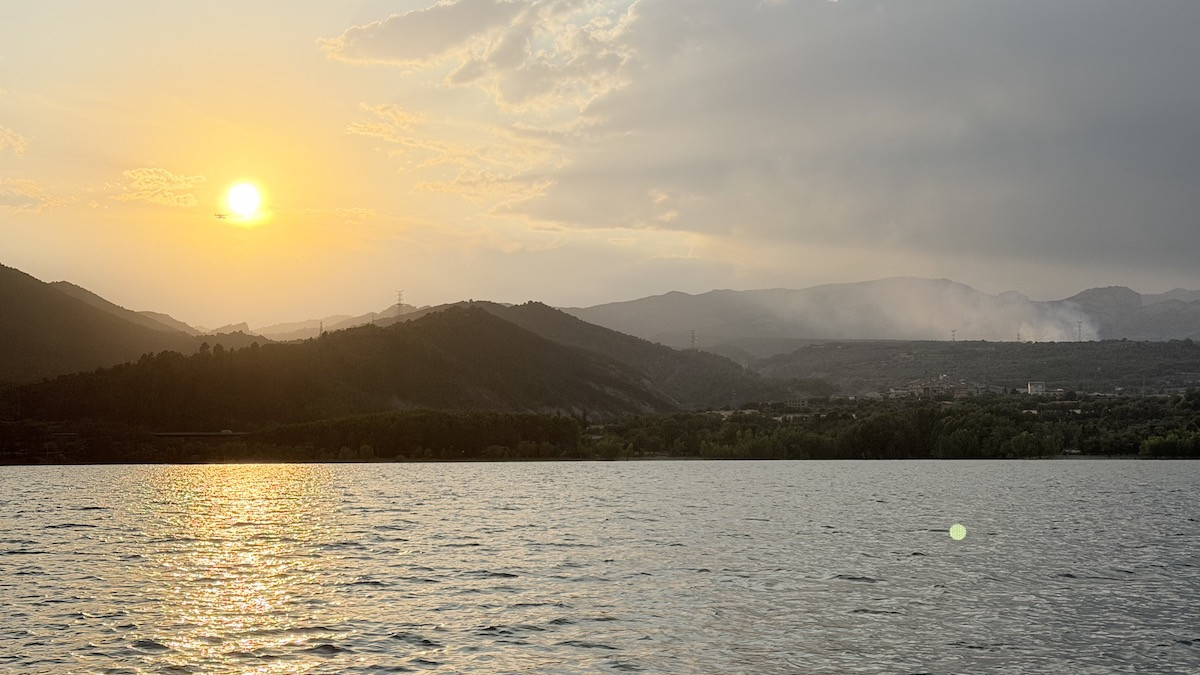 Imatge de l'incendi d'aquest dijous a Salàs de Pallars