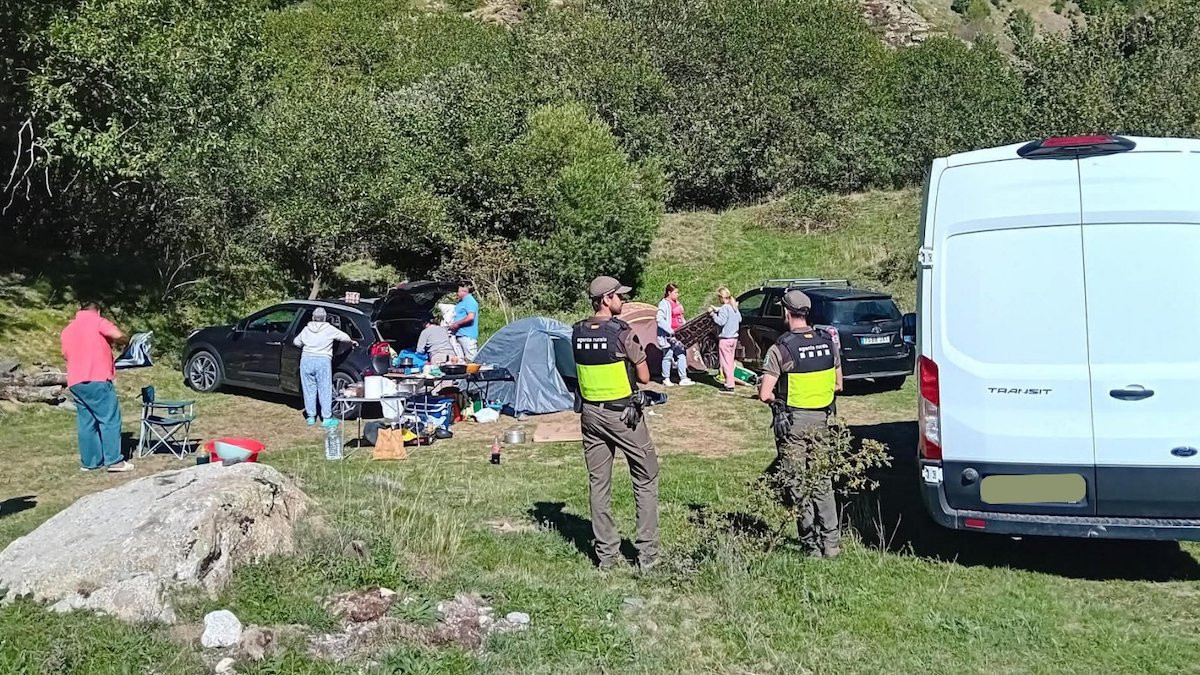 Imatge de l'acampada interceptada pels Agents Rurals