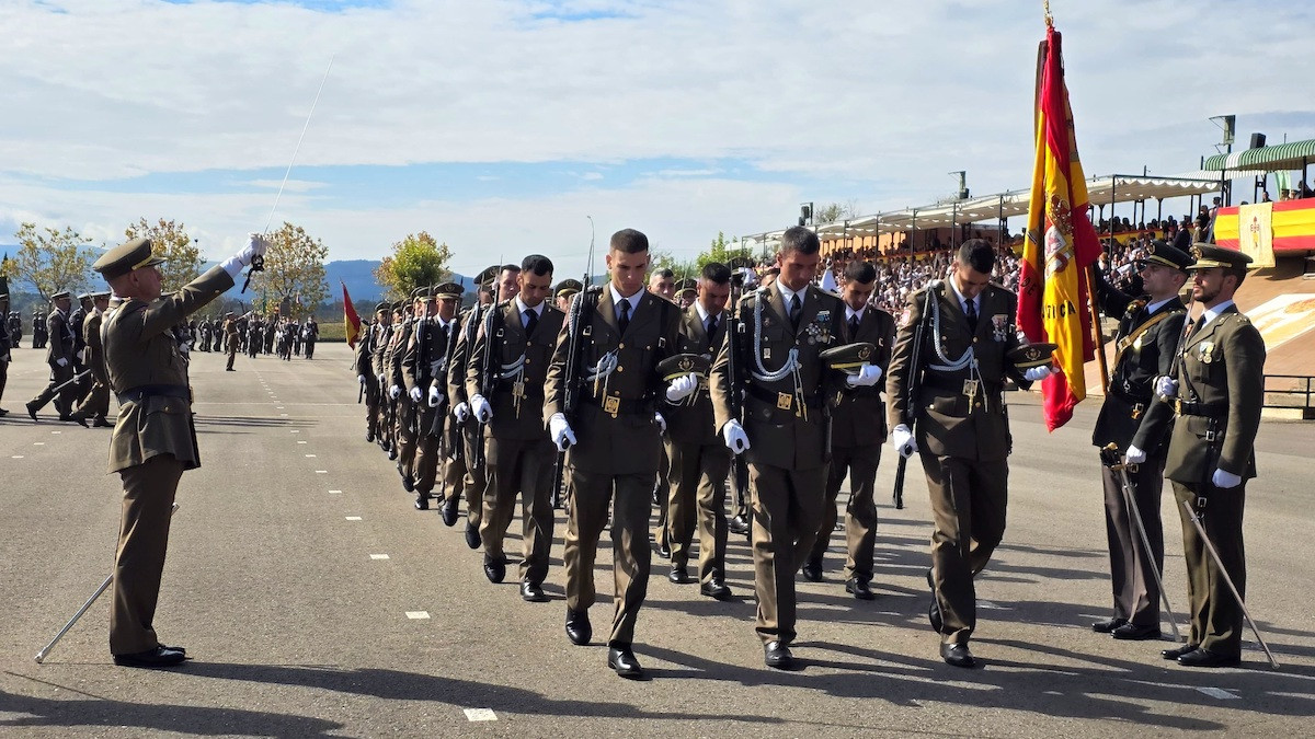 Imatge de la jura de bandera d'aquest dissabte a l'AGBS